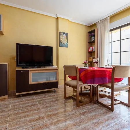 Large Duplex Penthouse 3 Minutes From The *
